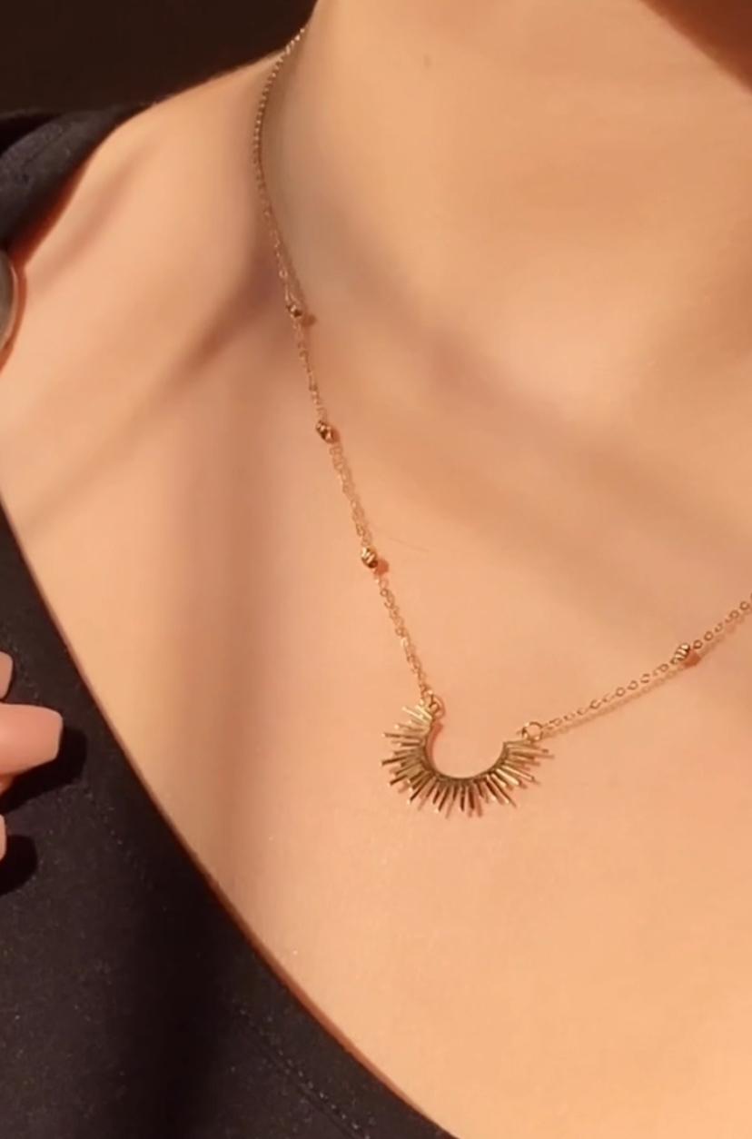 Collier Sun en Or 18k
