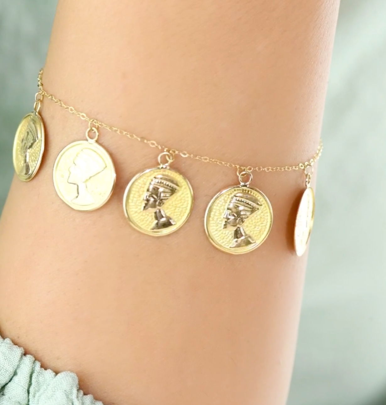 Gourmette en Or 18k signé Néfertiti